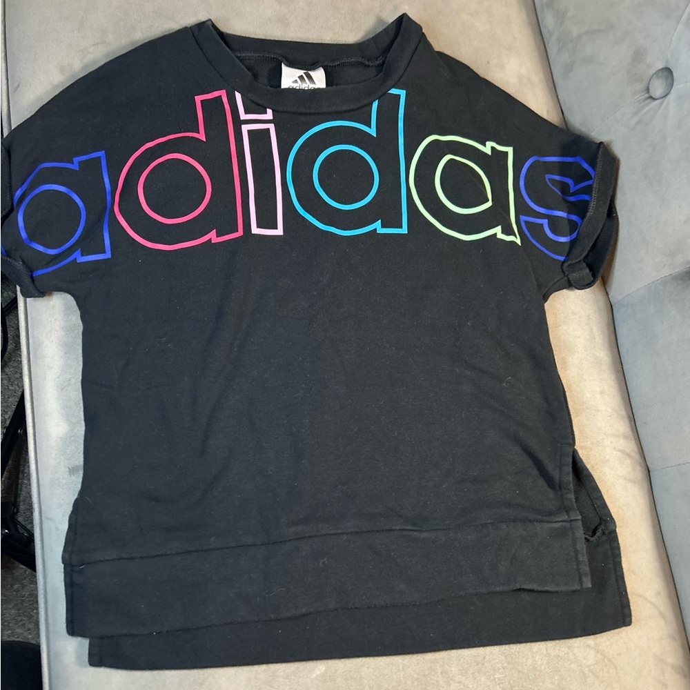 3/$10! Addidas crops short sleave top size 10/12